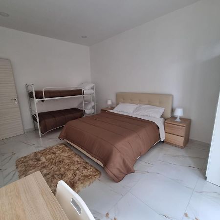 Bed and Breakfast Dodo & Fofo Napoli Esterno foto