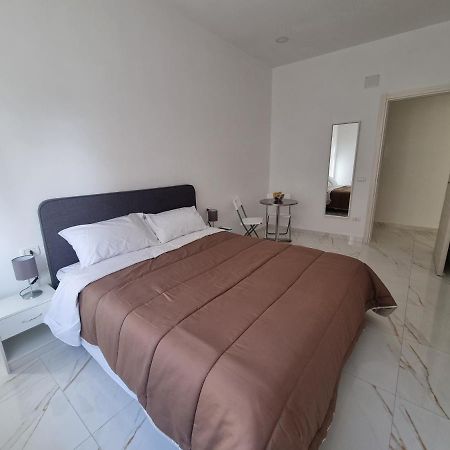 Bed and Breakfast Dodo & Fofo Napoli Esterno foto
