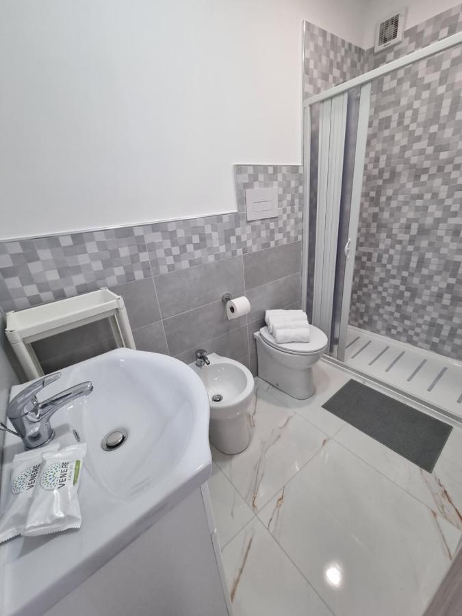 Bed and Breakfast Dodo & Fofo Napoli Esterno foto