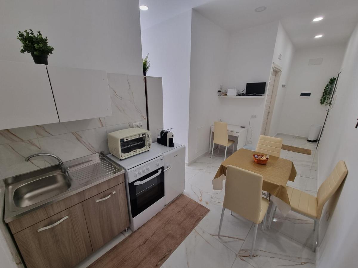 Bed and Breakfast Dodo & Fofo Napoli Esterno foto