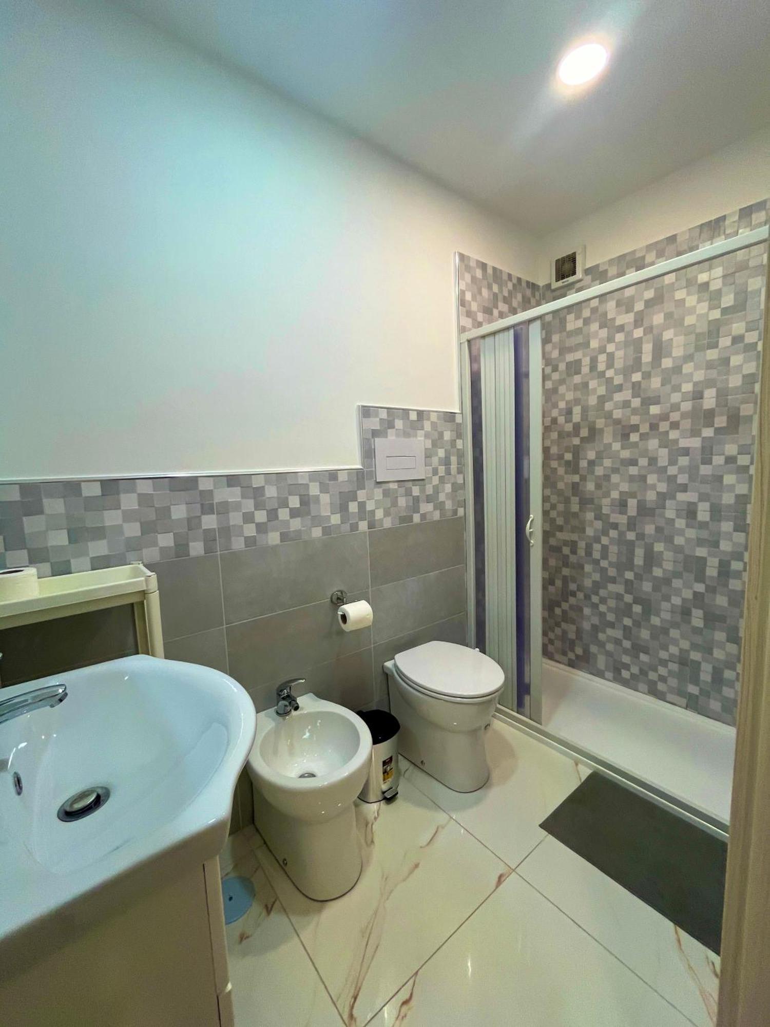 Bed and Breakfast Dodo & Fofo Napoli Esterno foto