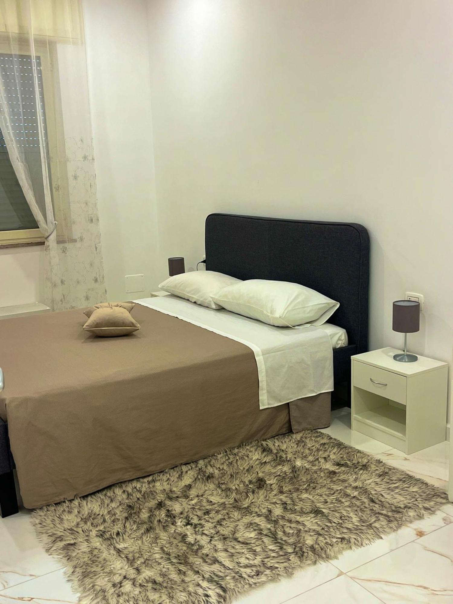 Bed and Breakfast Dodo & Fofo Napoli Esterno foto
